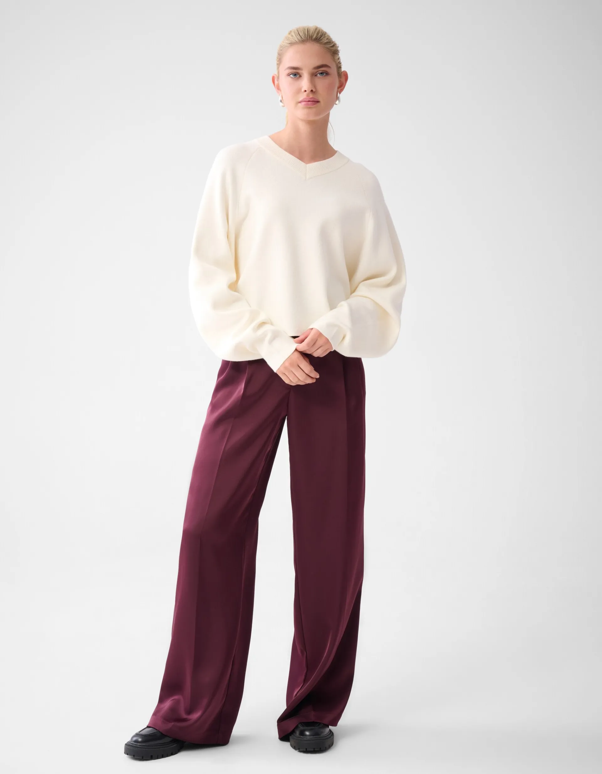 Shoeby Cropped Trui Gebroken Wit By Lonneke<DAMES Truien En Sweaters