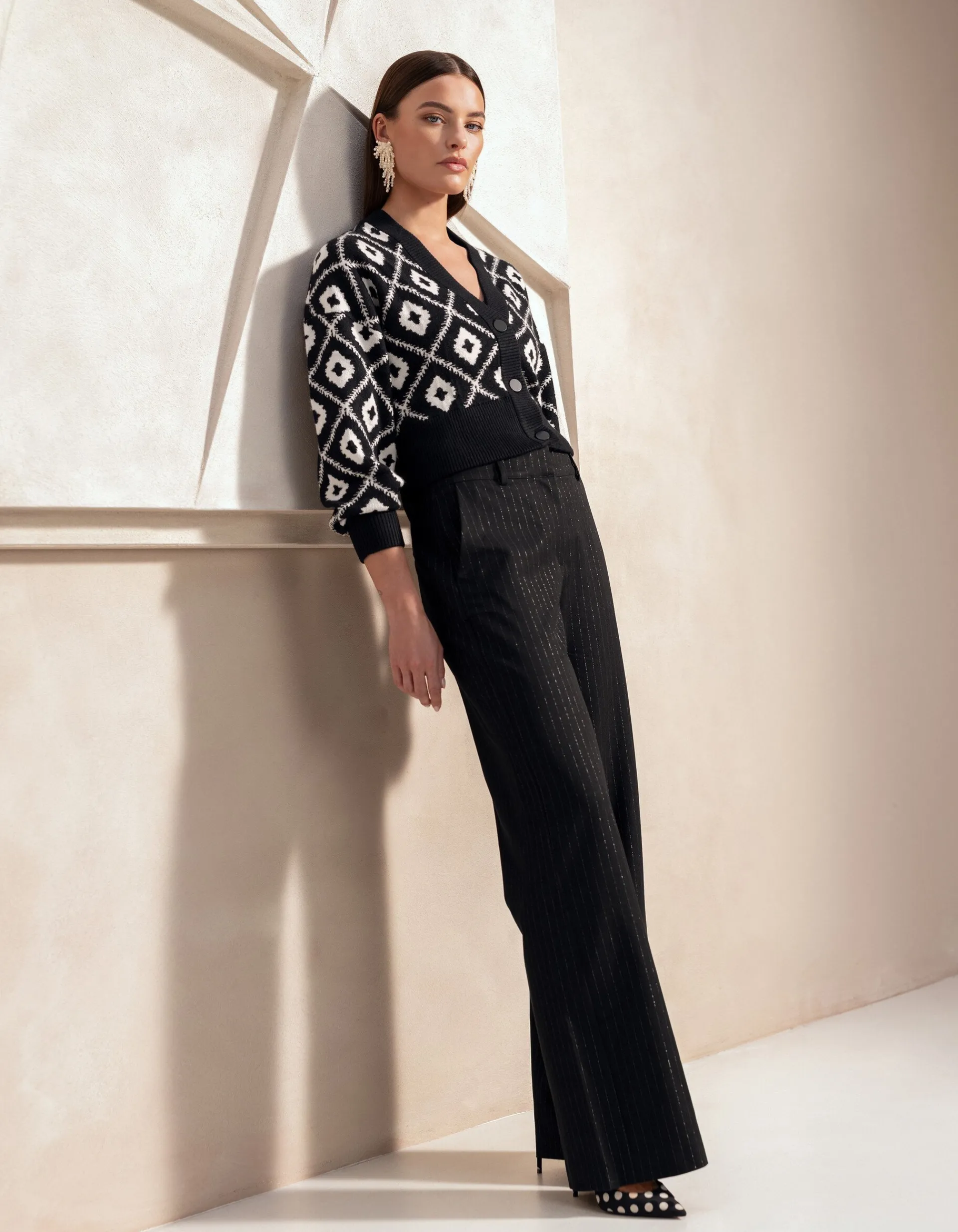 Shoeby Grafisch Cropped Vest Zwart By Mieke<DAMES Truien En Sweaters