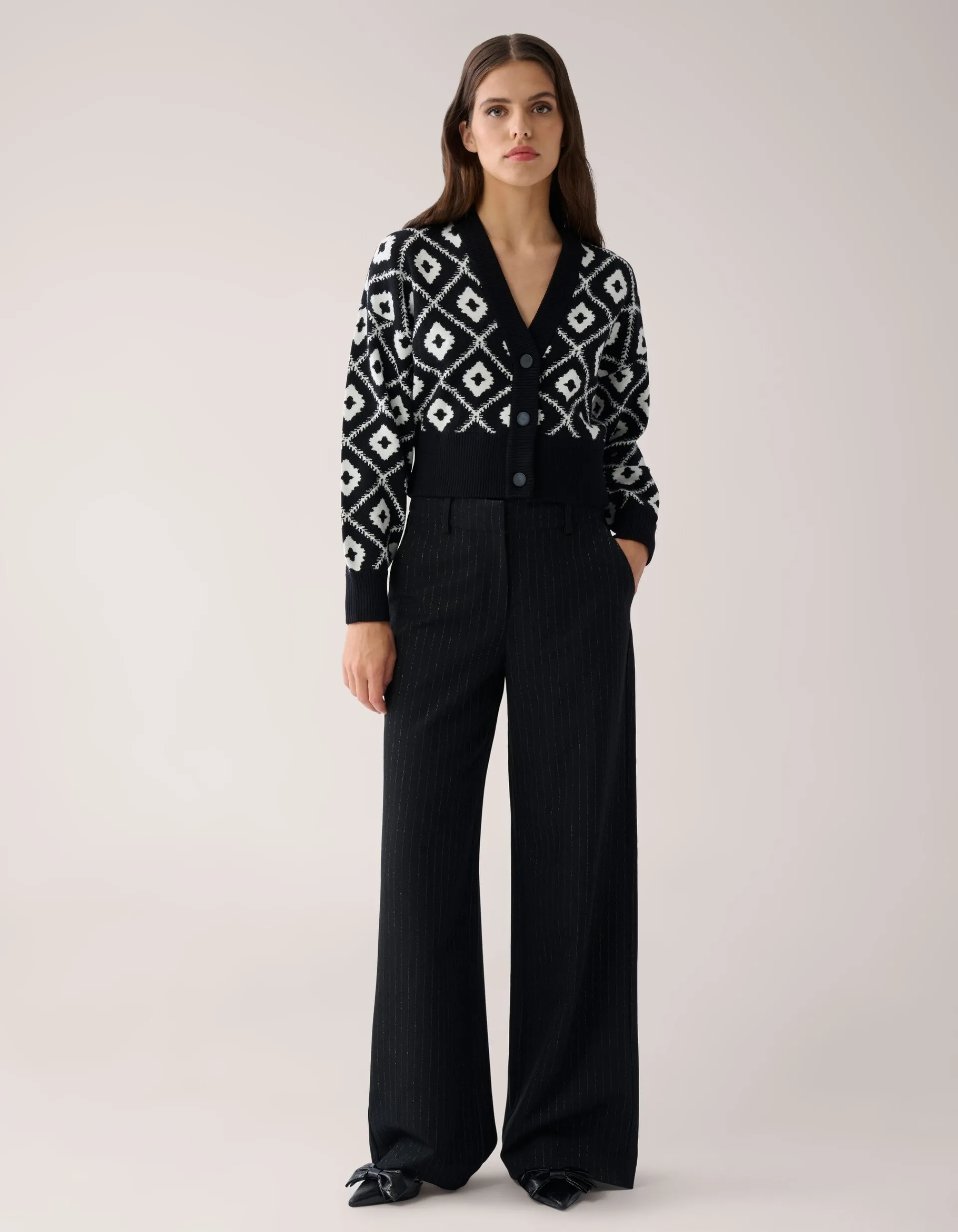 Shoeby Grafisch Cropped Vest Zwart By Mieke<DAMES Truien En Sweaters