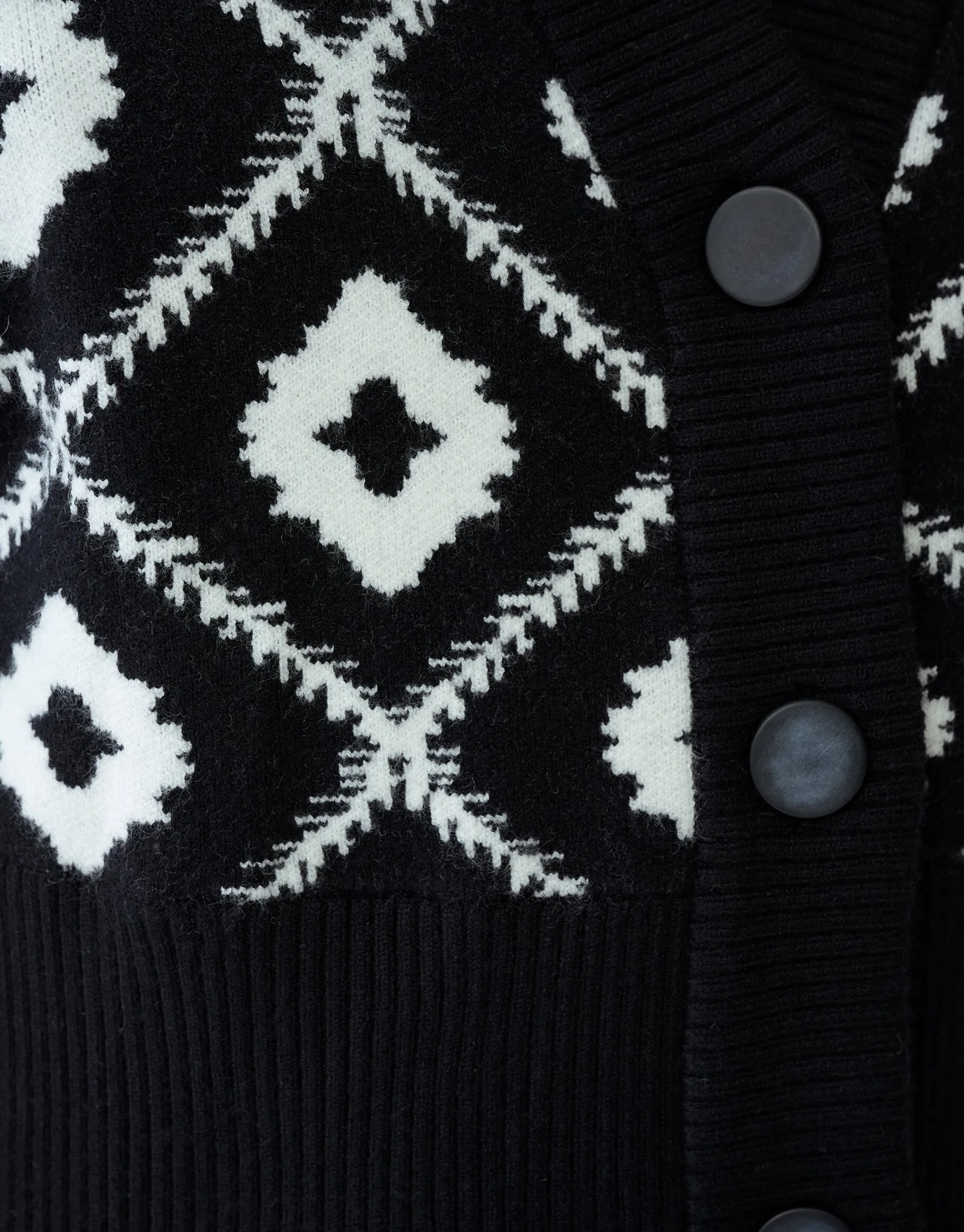 Shoeby Grafisch Cropped Vest Zwart By Mieke<DAMES Truien En Sweaters