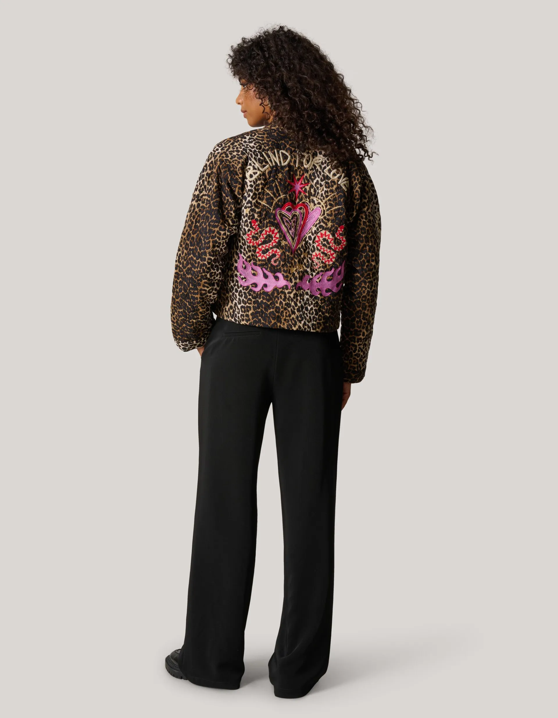 Shoeby Leopard Embroidery Jack Bruin<DAMES Jacks