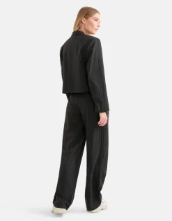 Shoeby Pinstripe Cropped Blazer Zwart<DAMES Blazers