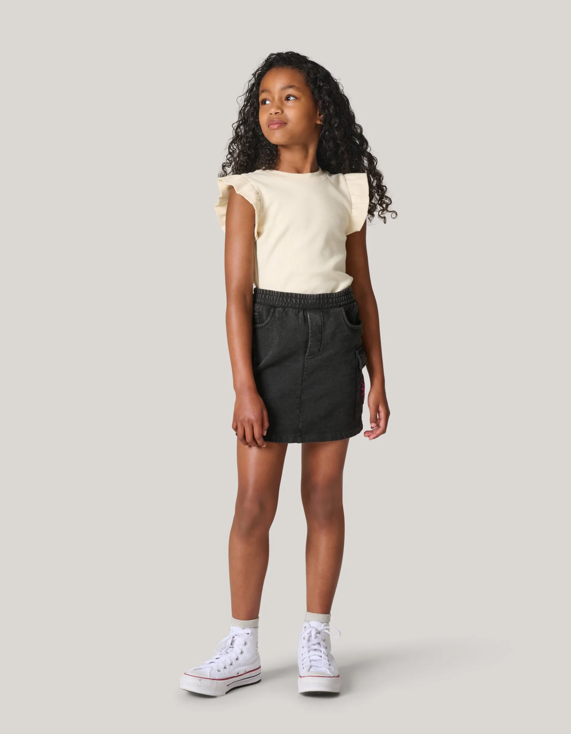 Shoeby Ruffle Rib Top Gebroken Wit< Tops Korte Mouw