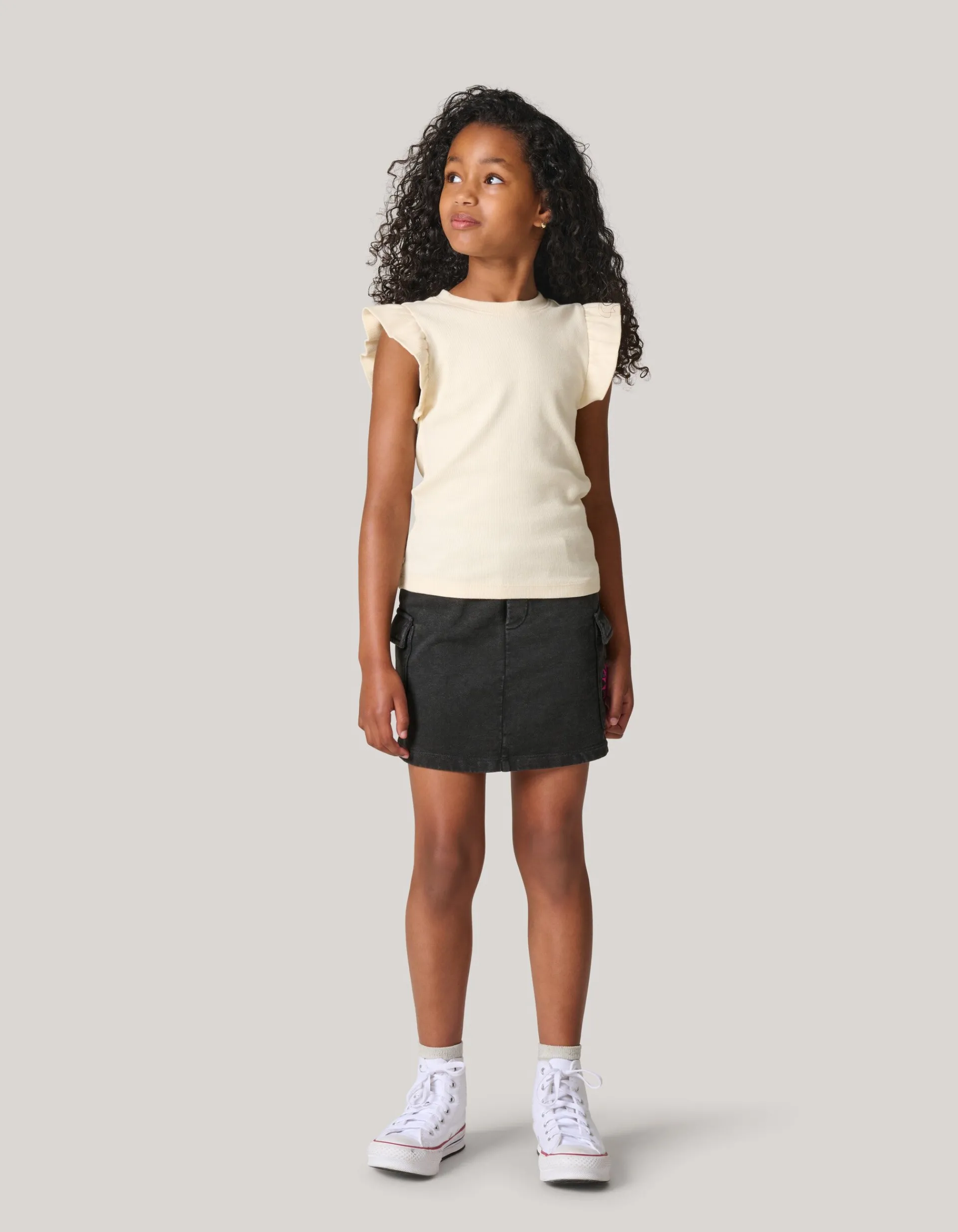Shoeby Ruffle Rib Top Gebroken Wit< Tops Korte Mouw