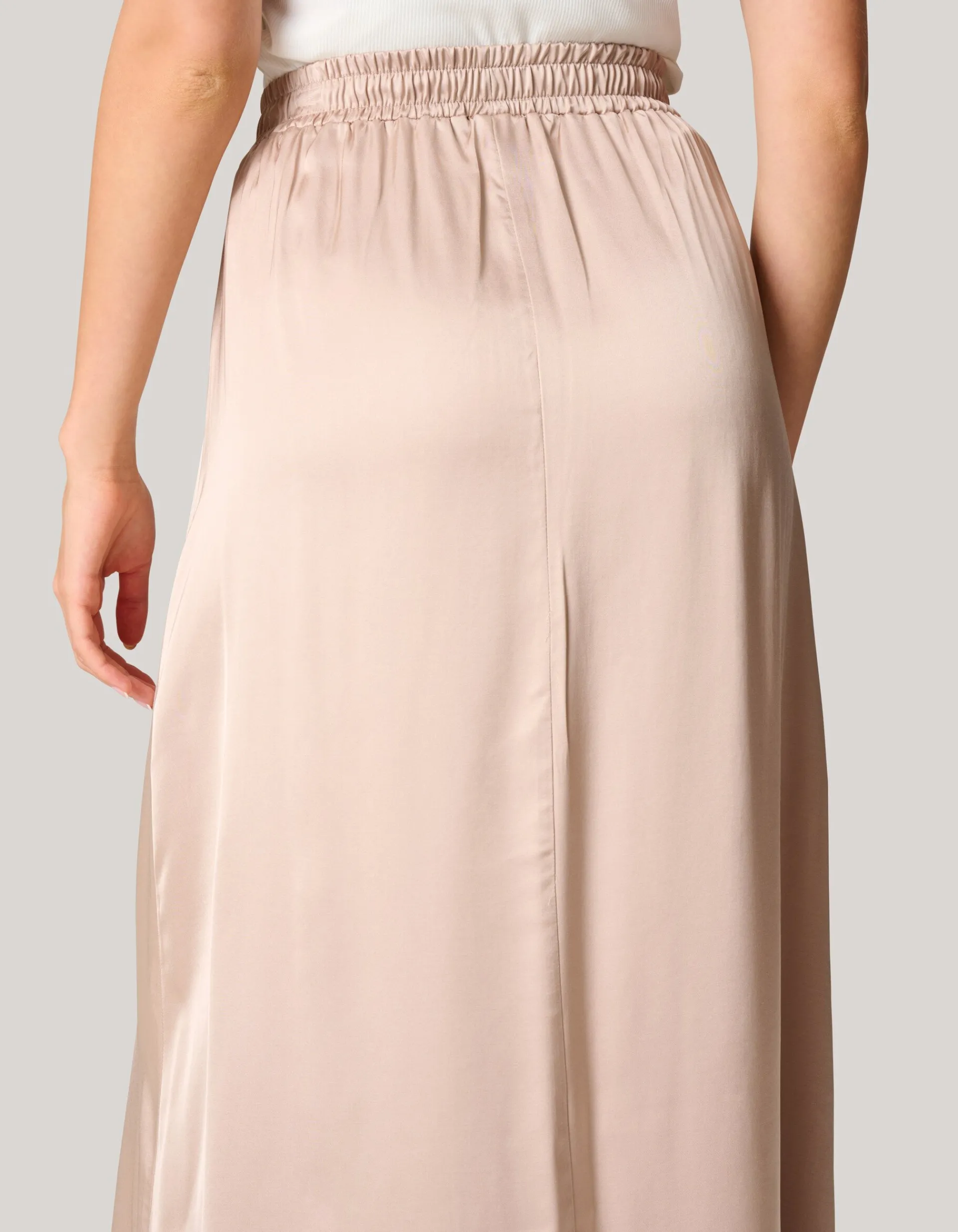 Shoeby Satijnen Maxi Rok Zand<DAMES Rokken