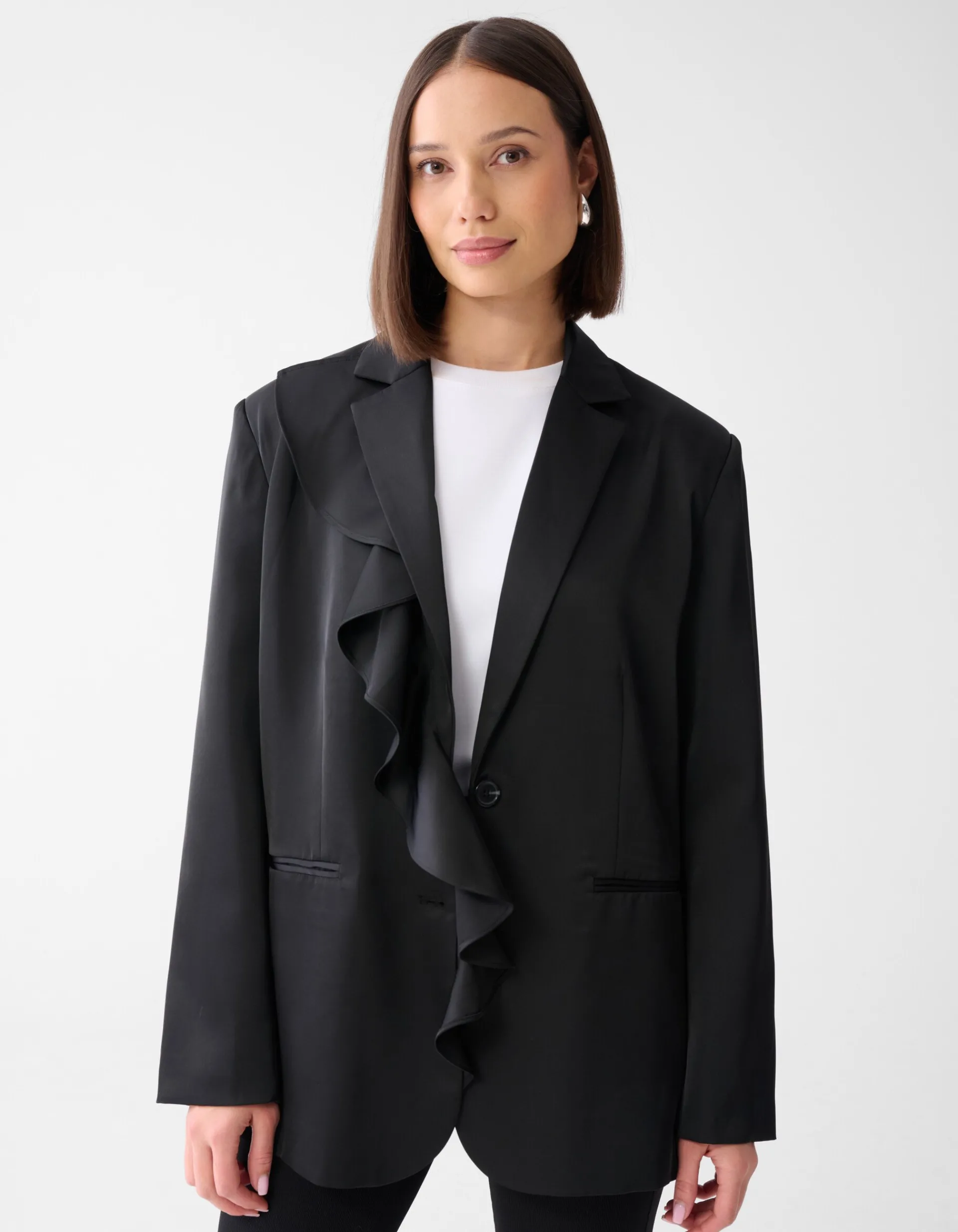 Shoeby Satijnen Ruffle Blazer Zwart<DAMES Blazers