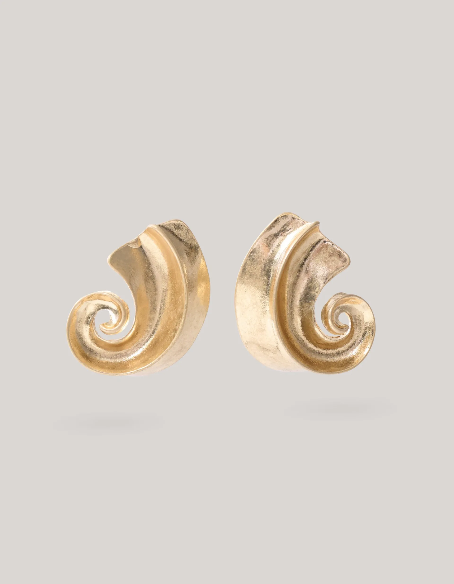 Shoeby Schelp Oorbel Goud<DAMES Sieraden