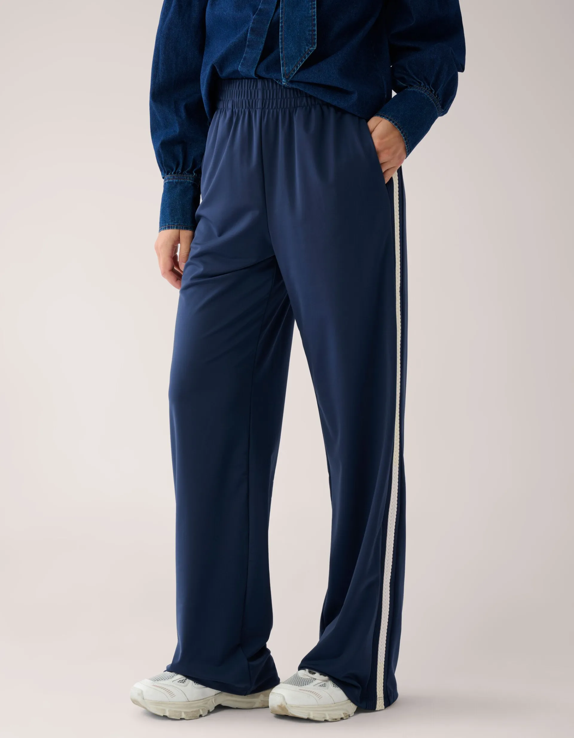 Shoeby Travel Tape Wide Leg Broek Donkerblauw By Mieke<DAMES Broeken